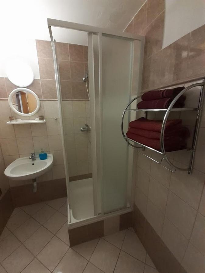 Podkrovná dvojlôžková izba